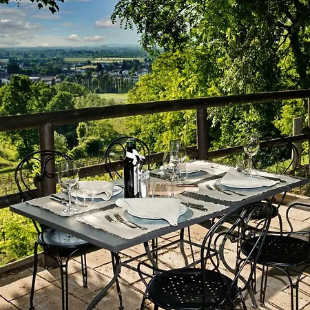 Castello Di Hotel