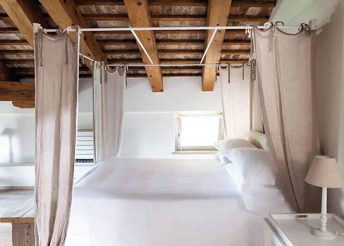 Hotel Castello Di 4*